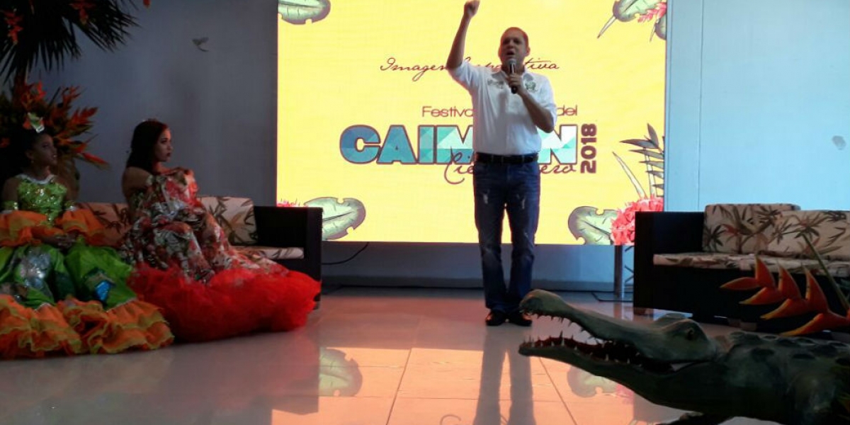 Seguimiento.co Alcalde de Ciénaga, Edgardo Pérez, durante su intervención en el lanzamiento.