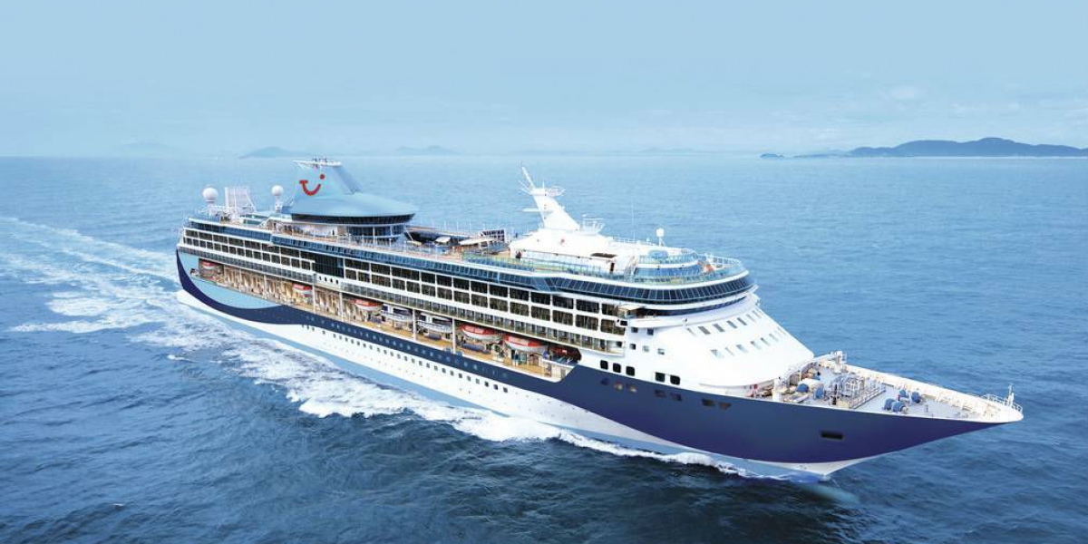 Mega crucero Marella Discovery.