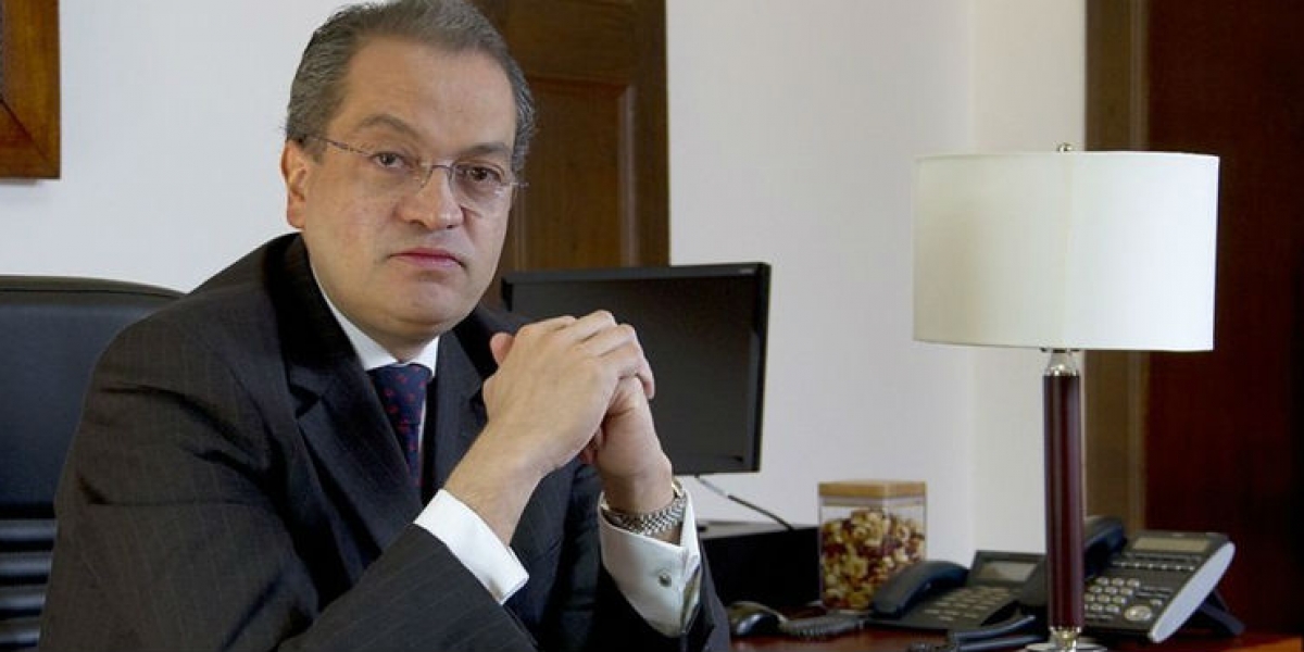 Procurador General de la Nación Fernando Carrillo. 