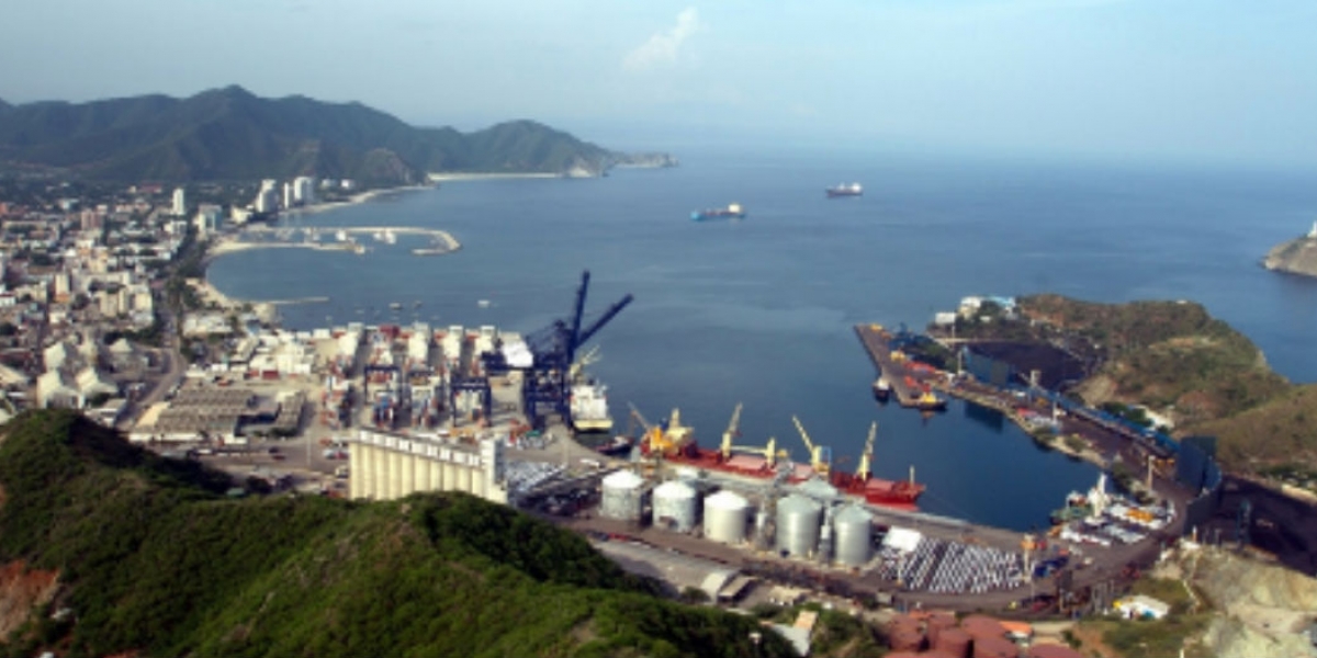 Panorámica del Puerto de Santa Marta.