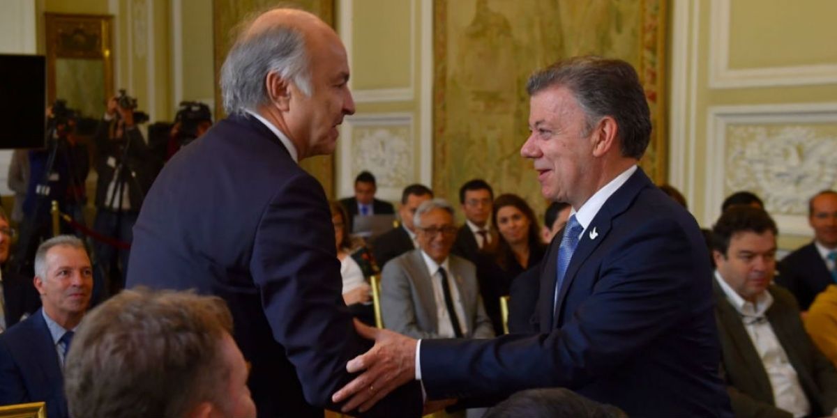 Presidente de Colombia, Juan Manuel Santos y El Ministros de Justicia, Enrique Gil Botero.