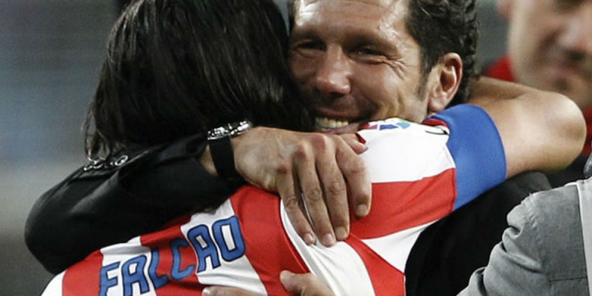 El argentino resaltó el excelente momento que pasa el futbolista colombiano.