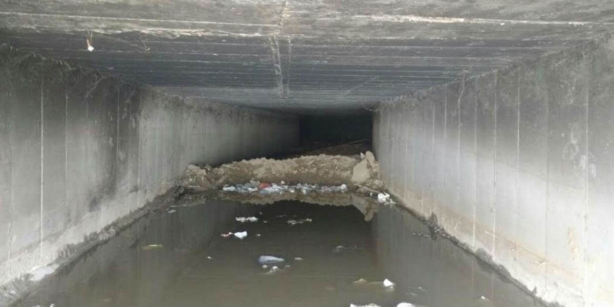 El box culvert está sobre la quebrada Tamacá y se sitúa en el intercambiador del barrio La Lucha. 