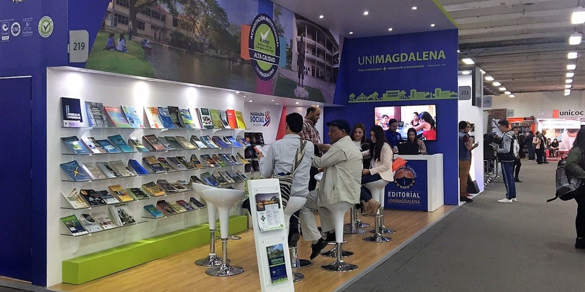 El stand de la Universidad del Magdalena en la Feria del Libro de Bogotá.