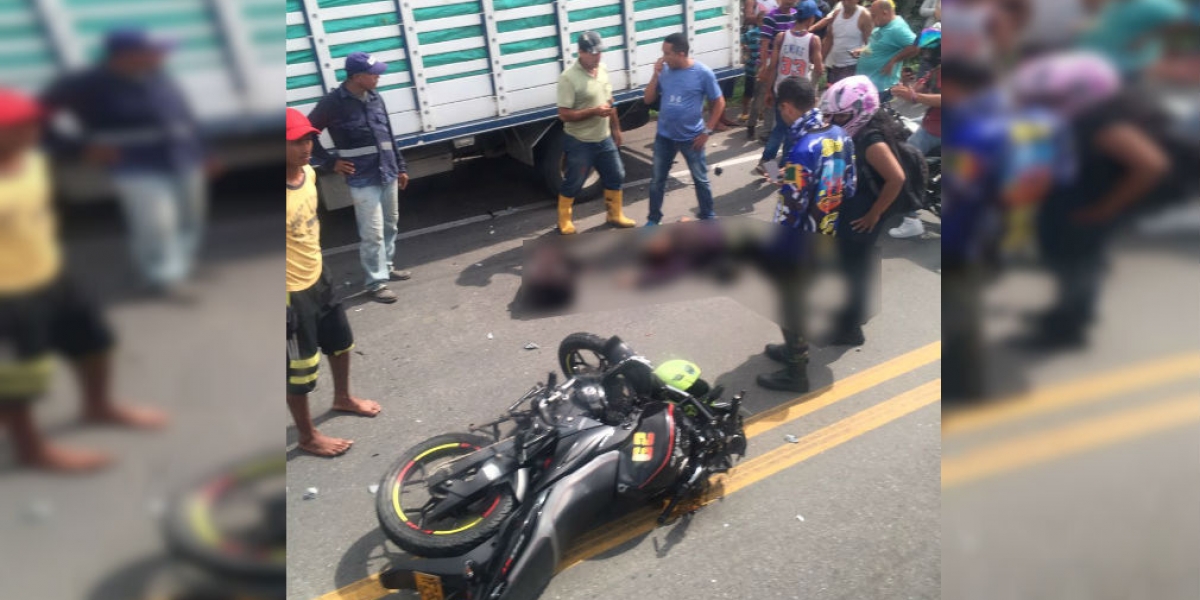 El accidente ocurrió en el km 13 de la vía Barranquilla-Santa Marta.