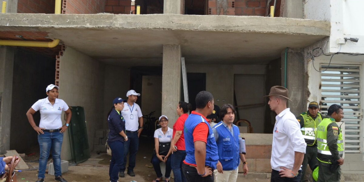 Aspecto de la diligencia realizada en el edificio Puerto Bay.