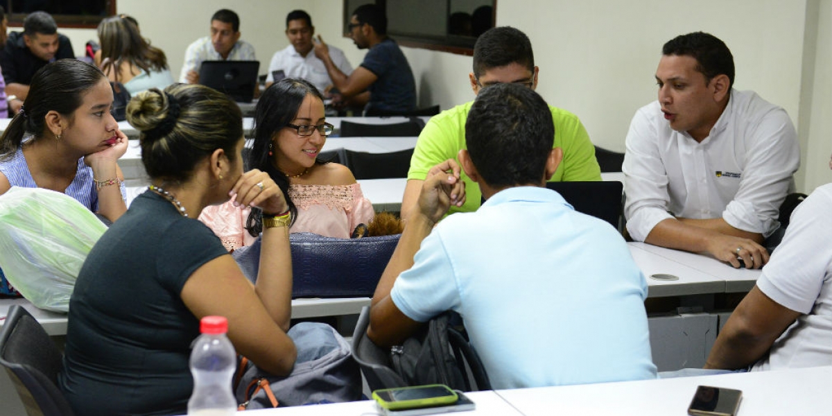 Unimagdalena El Diplomado en Formulación de Proyectos bajo la Metodología General Ajustada - MGA, tendrá una intensidad horaria de 120 horas, divididas en 80 horas presenciales y 40 en aprendizaje autónomo.