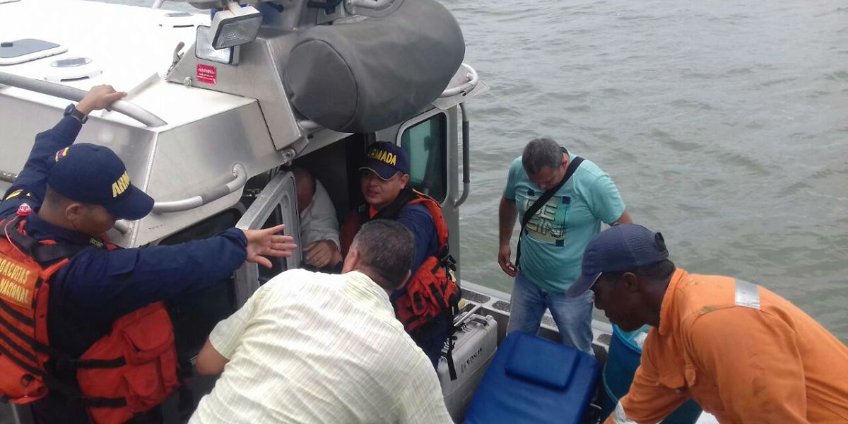 Las condiciones las condiciones meteomarinas adversas que se presentan habrían sido la causa principal del volcamiento embarcación.