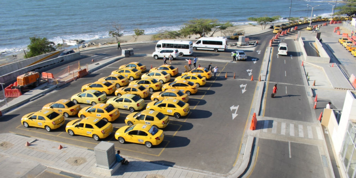 Según el gremio de taxistas, las tarifas del taxímetro deben ser equilibradas con las vigentes.