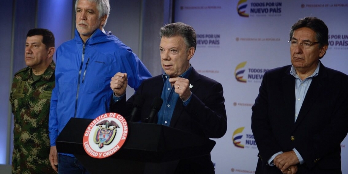 El Presidente Santos entregó declaraciones después del consejo extraordinario de seguridad por el atentado al Centro Comercial Andino.