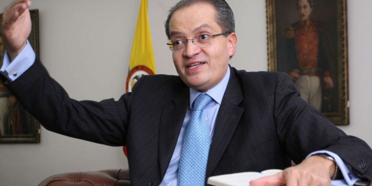 Procurador general de la Nación, Fernando Carrillo. 
