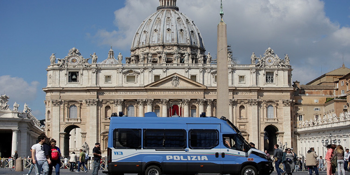 Este es el segundo escándalo sexual generado en esta semana y que tiene en la mira al Vaticano. 