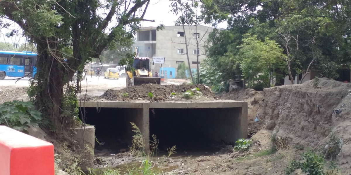 Sigue la polémica por los trabajos de canalización de la Quebrada Tamacá. 