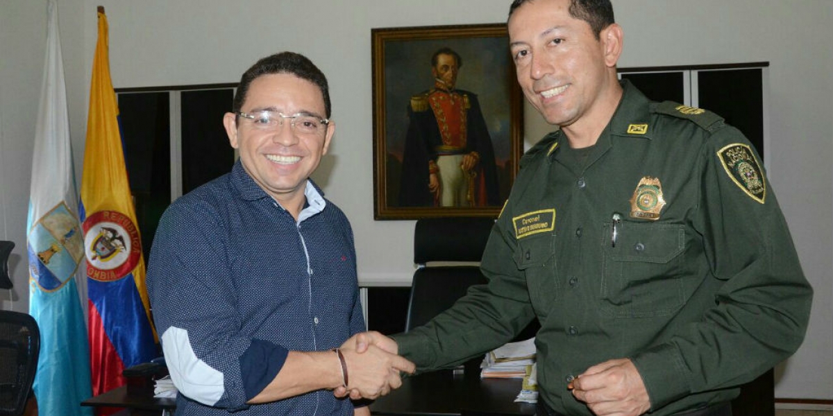 Alcalde recibe a nuevo Coronel de la Metropolitana de Santa Marta