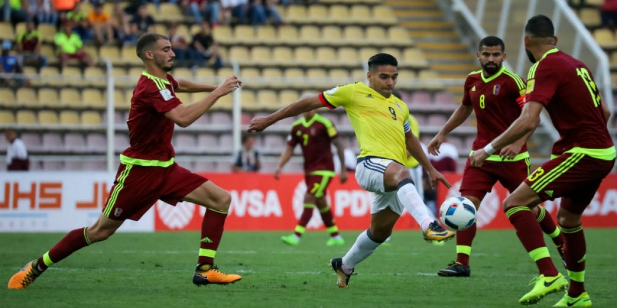 Acción del partido Colombia vs Venezuela.  