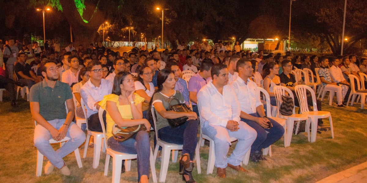 La jornada  contó con un conversatorio denominado “18 momentos para sentirte orgulloso del Programa de Ingeniería Industrial”.