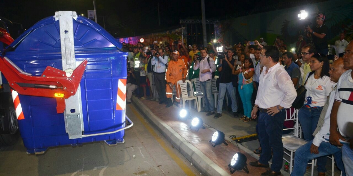 Alcaldía Santa Marta Durante el evento fue realizada una muestra de cómo funcionan los contenedores.