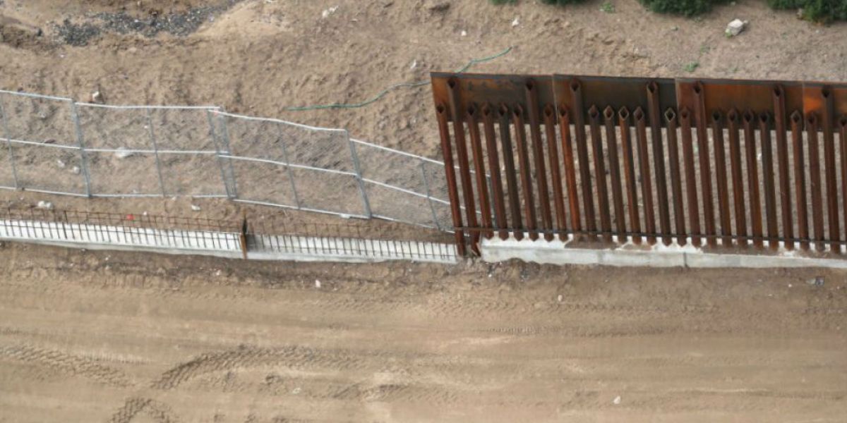 Muro frontera con México.