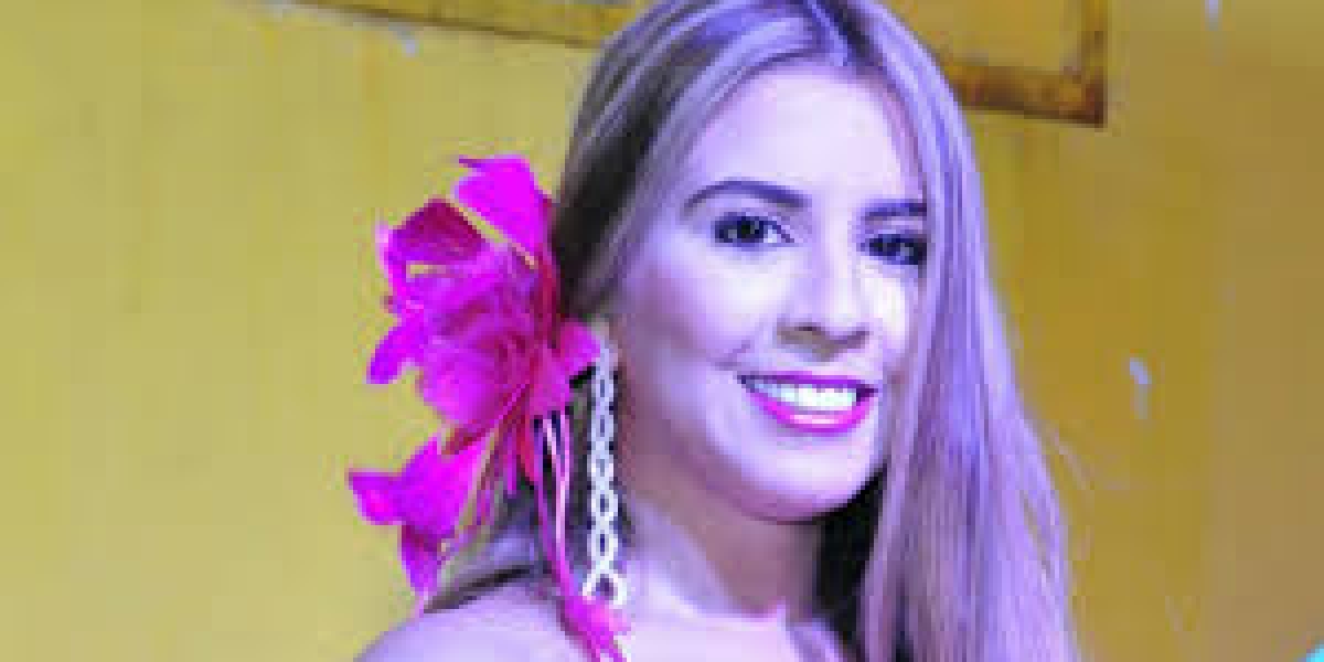 Valeria Rocha, reina del Carnaval de la 44