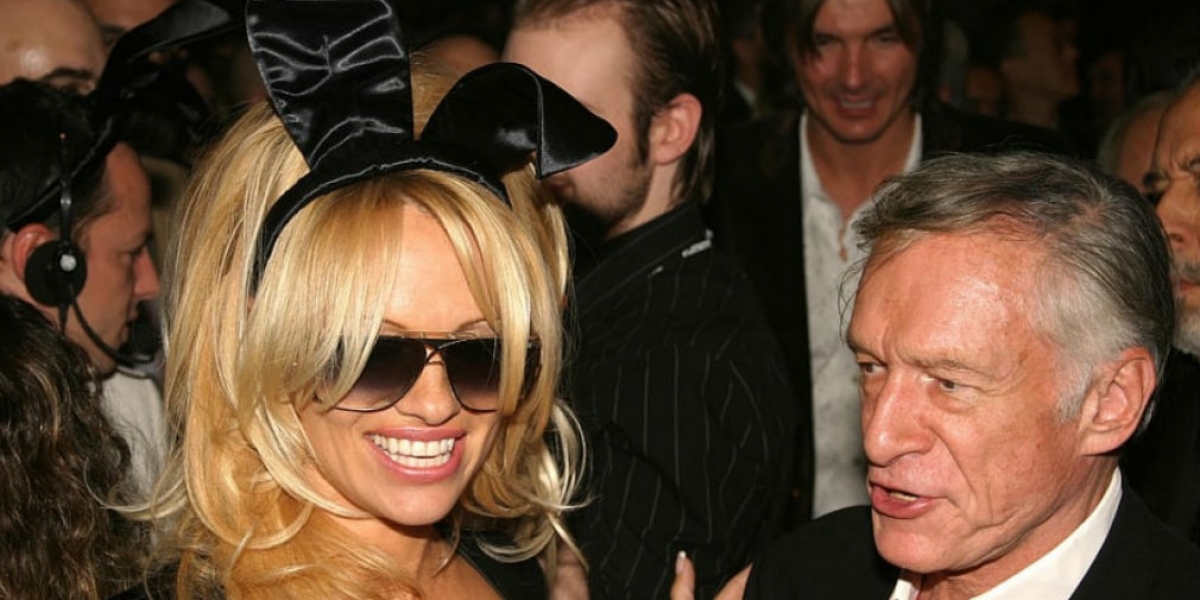Pamela Anderson y Hugh Hefner.