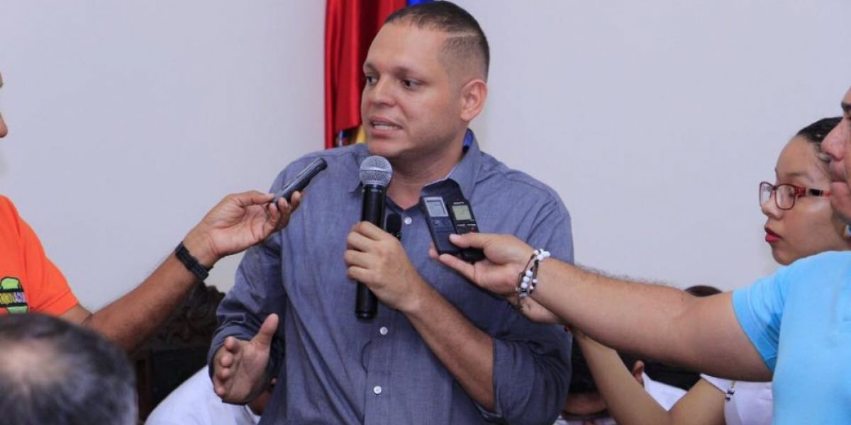 Archivo Alcalde de Ciénaga, Edgardo Pérez.