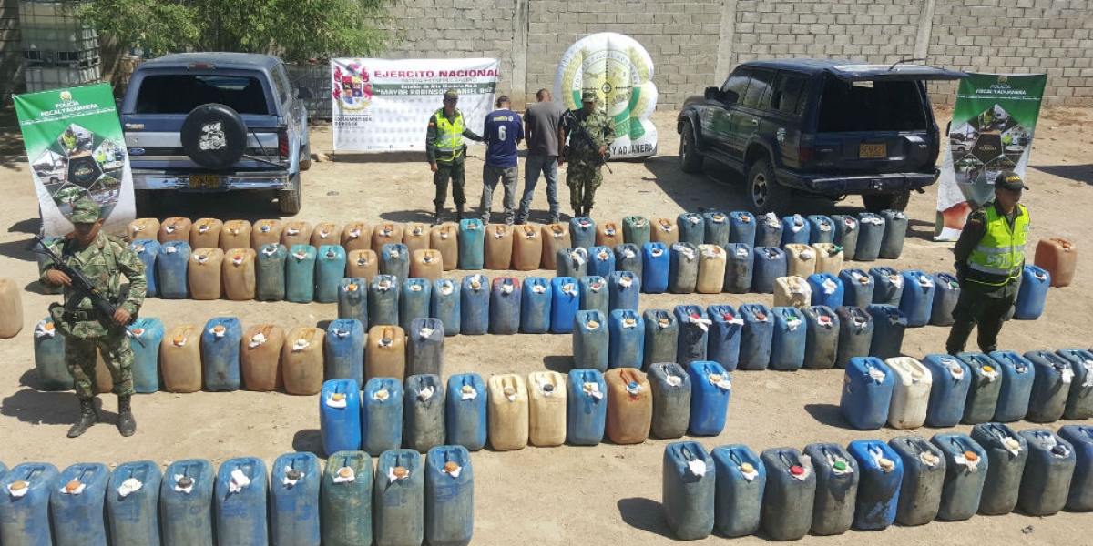 El hidrocarburo de proveniencia venezolana era llevado por la trocha que conduce a la vereda “Los Cocos”, en el corregimiento de Guachaca.