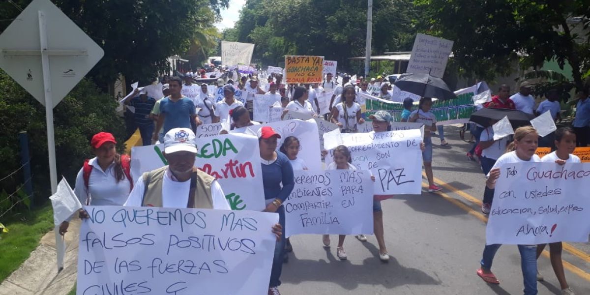 La marcha mantuvo bloqueada el domingo, por varias horas, la Troncal del Caribe. 