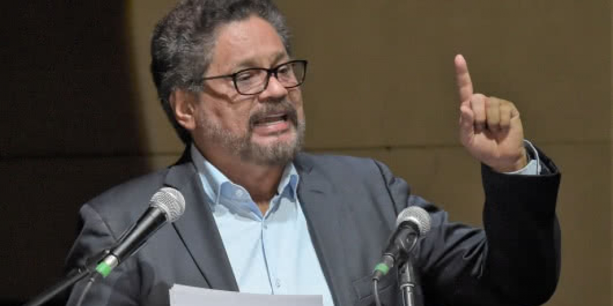 Noticias RCN El exlíder de las Farc, Iván Márquez, criticó a Colombia por tema Venezuela.
