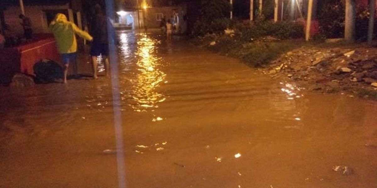 35 barrios afectados por las inundaciones. 