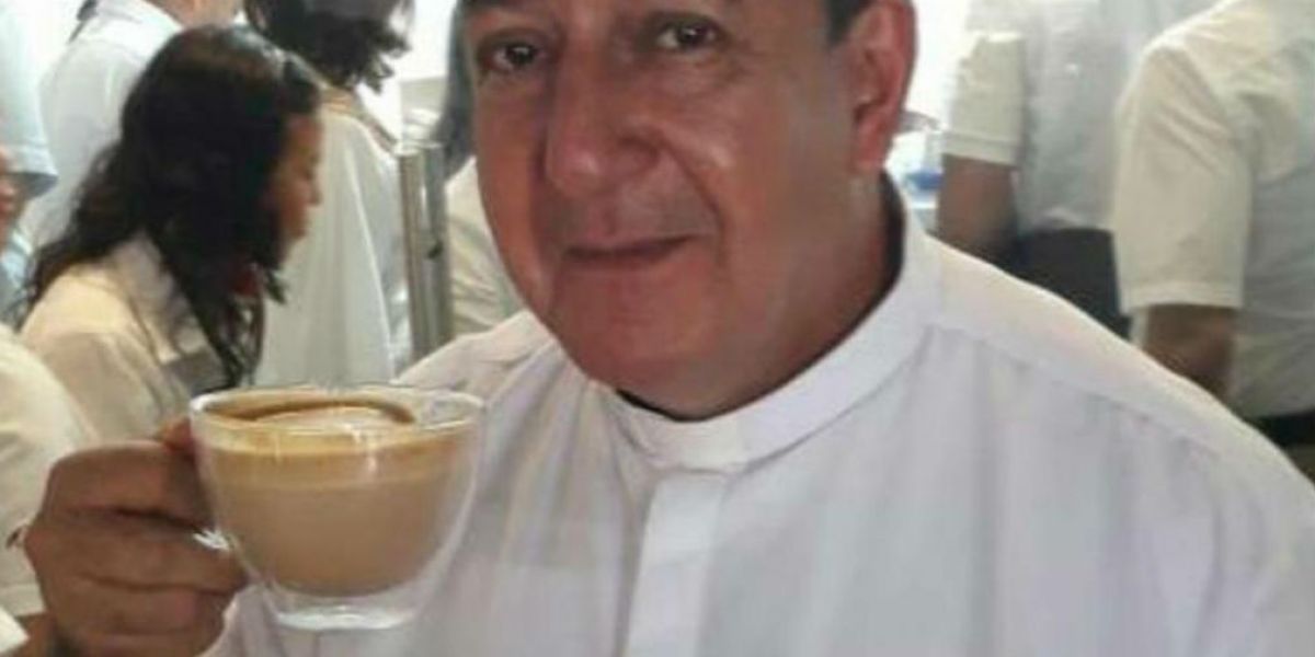 Ismael Torres Delgado, sacerdote de Minca.