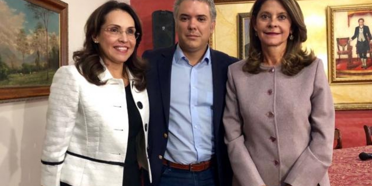 Viviane Morales; el presidente, Iván Duque y la vicepresidente, Martha Lucía Ramírez.