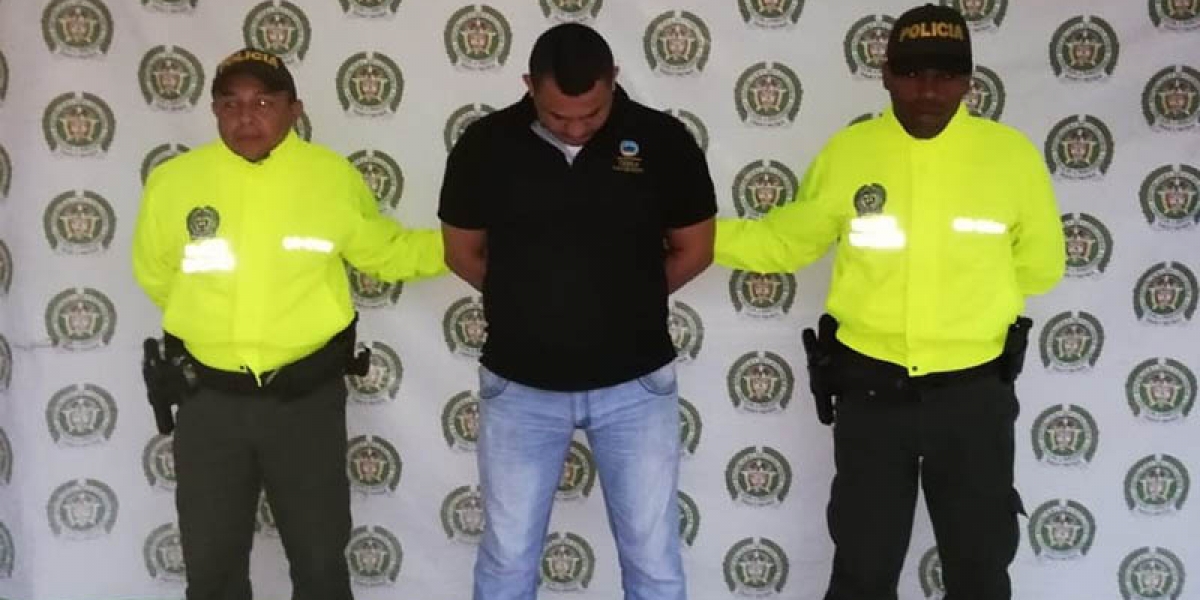 Policía José Carlos Bovea De La Rosa está sindicado de haber asesinado a Fabio Alonso Ávila Español.
