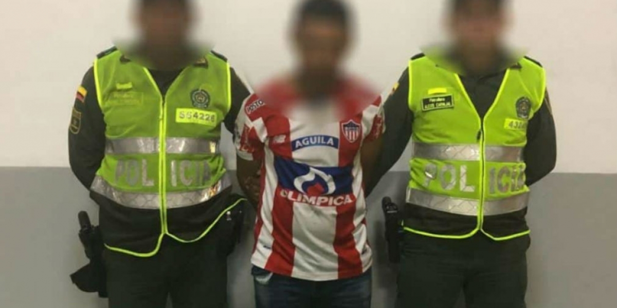 Twitter Policía. Este es alias 'el Menor', capturado en Barranquilla.