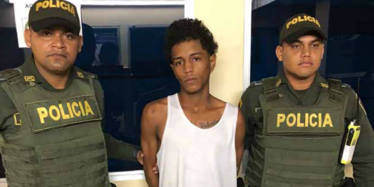 Elías Antonio Obregón fue capturado por la Policía tras ser señalado por la comunidad de matar a su hijastro de 3 años.