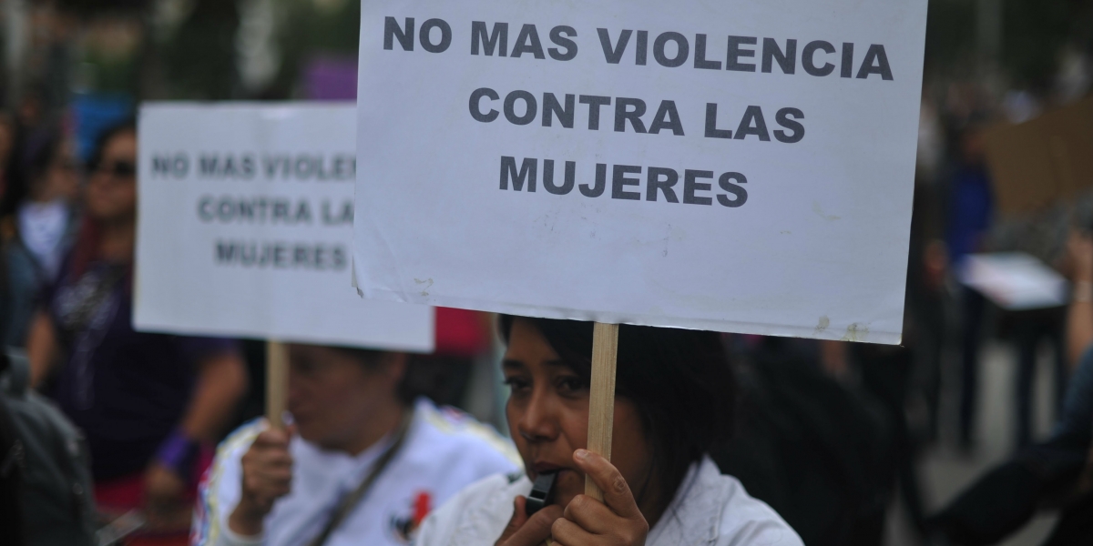 Según datos de Medicina Legal, a septiembre de este año fueron asesinadas 722 mujeres en el país.