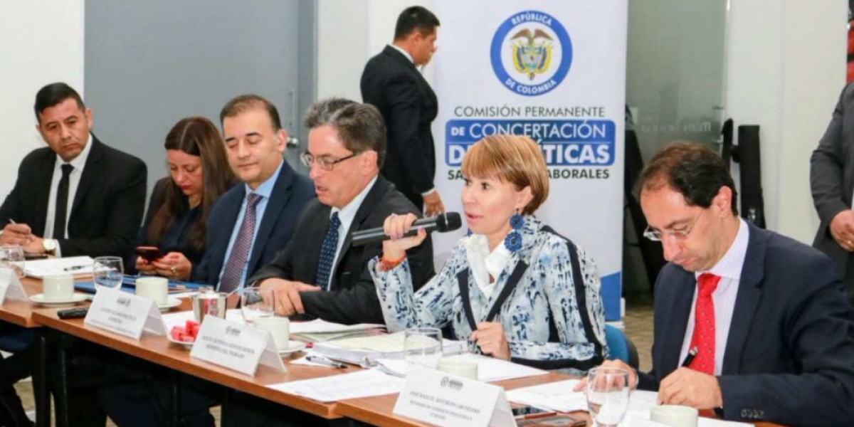 Twitter Mesa de concertación laboral del Gobierno Nacional.
