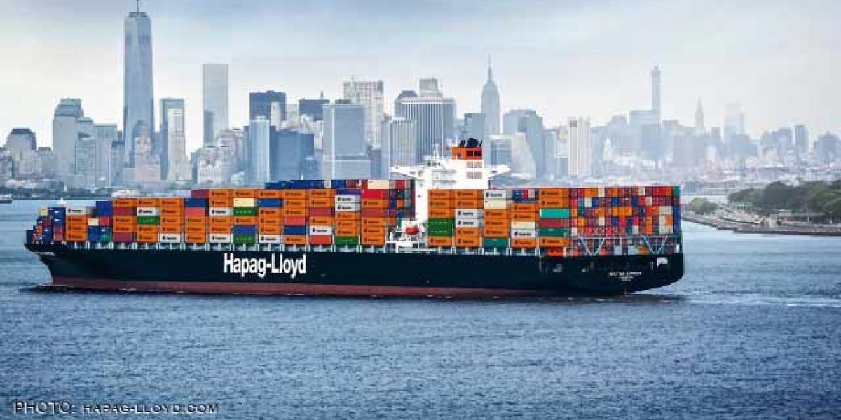 •	La naviera alemana Hapag Lloyd es la quinta más grande del mundo.