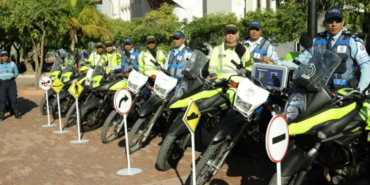 13 agentes viales, 27 reguladores y 18 policías reforzarán operativos.