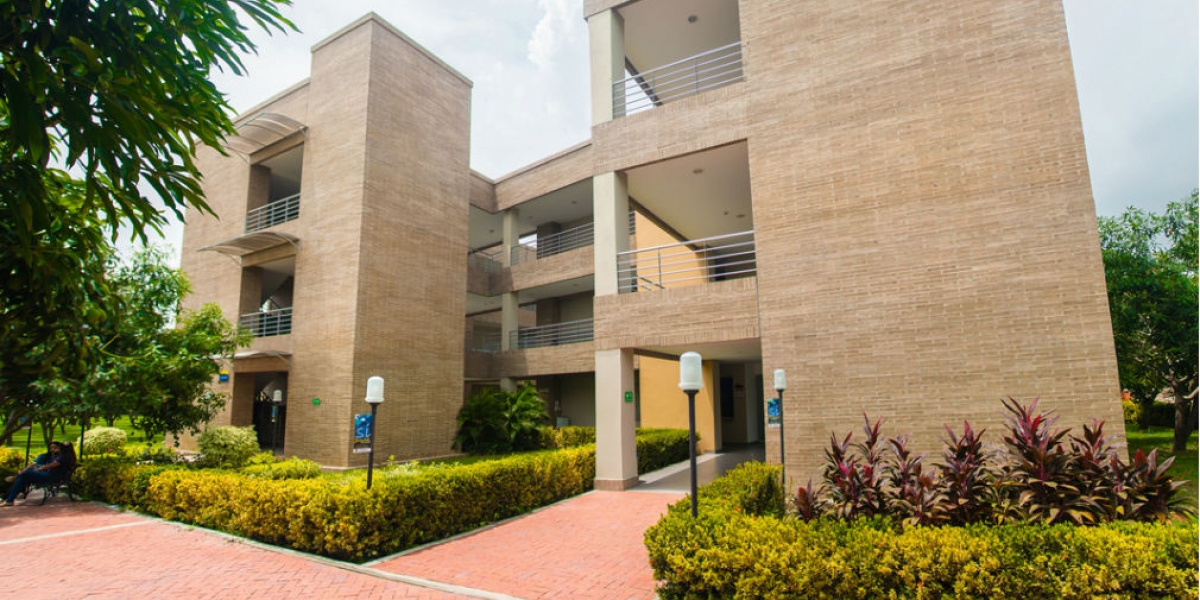 Edificio del programa de Comunicación Social y Periodismo de la Sergio.