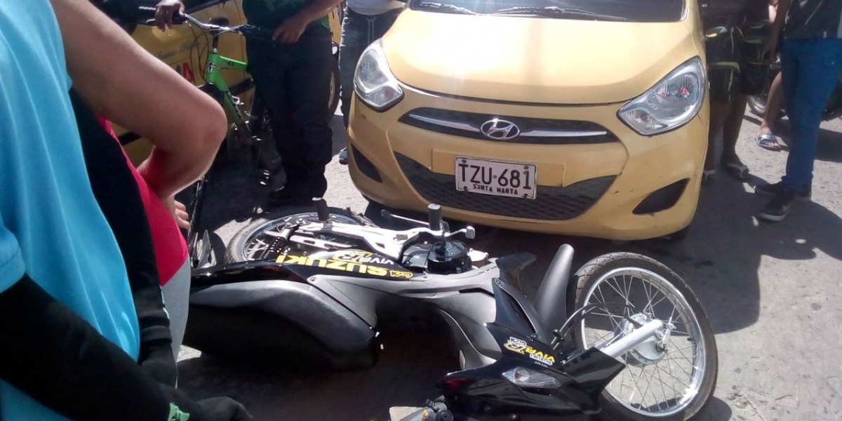 Mujer Se Accidentó Cuando Aprendía A Manejar Motocicleta