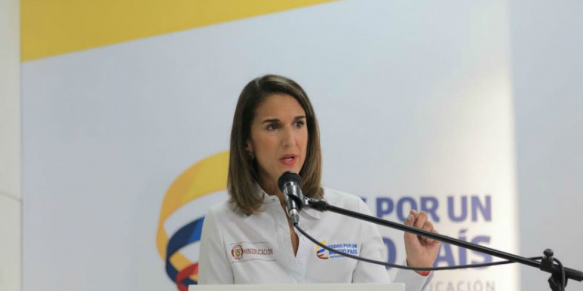 Yaneth Giha, Ministra de Educación.