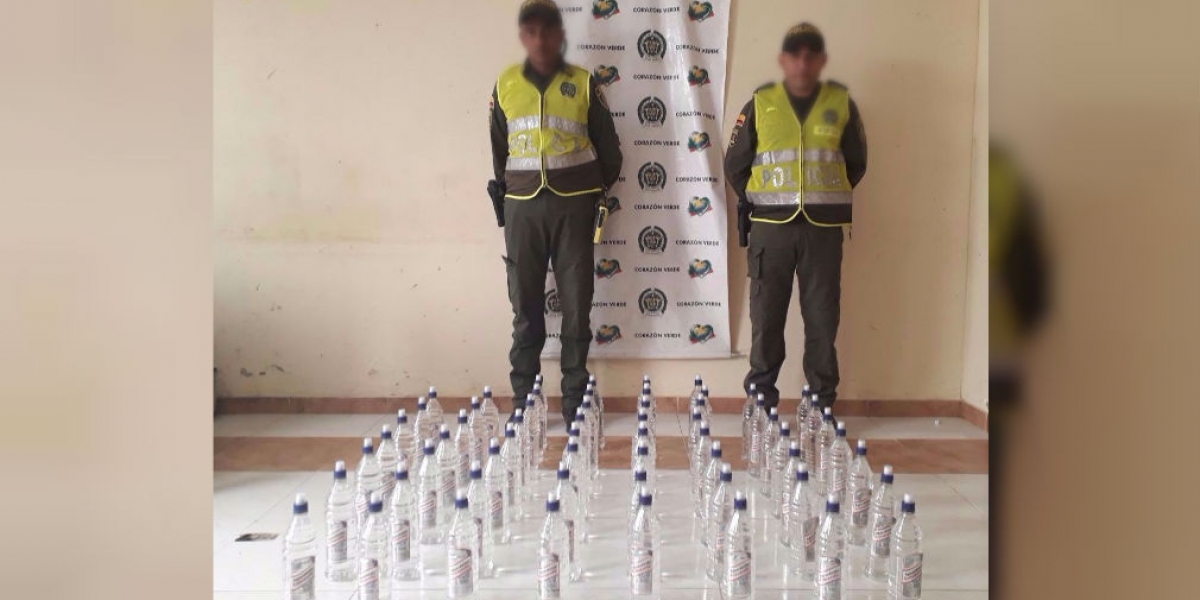 Policía Metropolitana. Las botellas de licor fueron dejadas a disposición de la Oficina de Rentas de la Gobernación del Magdalena