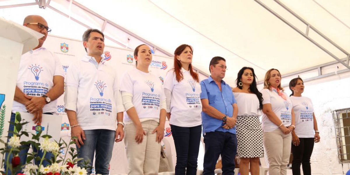 Oficina de Comunicaciones del Magdalena. iniciativa que benefició a 212 madres cabeza de familia.