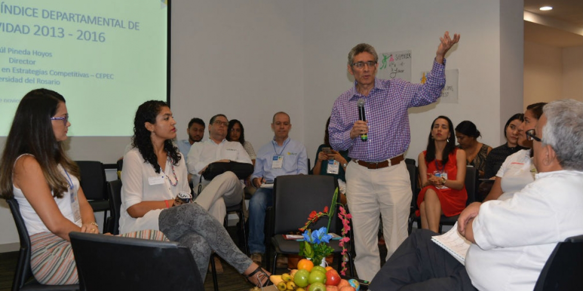 Alcaldía de Santa Marta Socialización del proyecto para microempresarios.