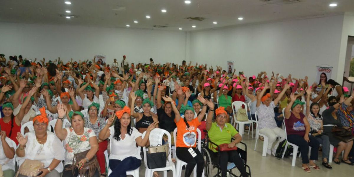 Más de 2.000 mujeres asistieron al evento.