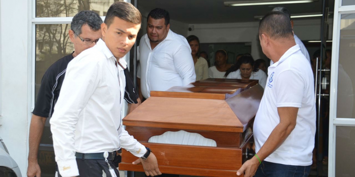 El cuerpo de Cardona Jiménez fue velado en la funeraria Los Olivos, la misa en la Parroquia San José y su última morada fue en Jardines de Paz. 