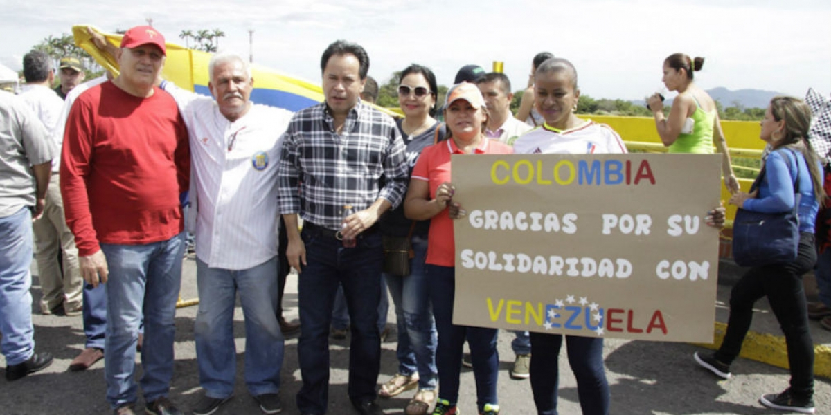 Venezolanos han agradecido la ayuda humanitaria de Colombia.