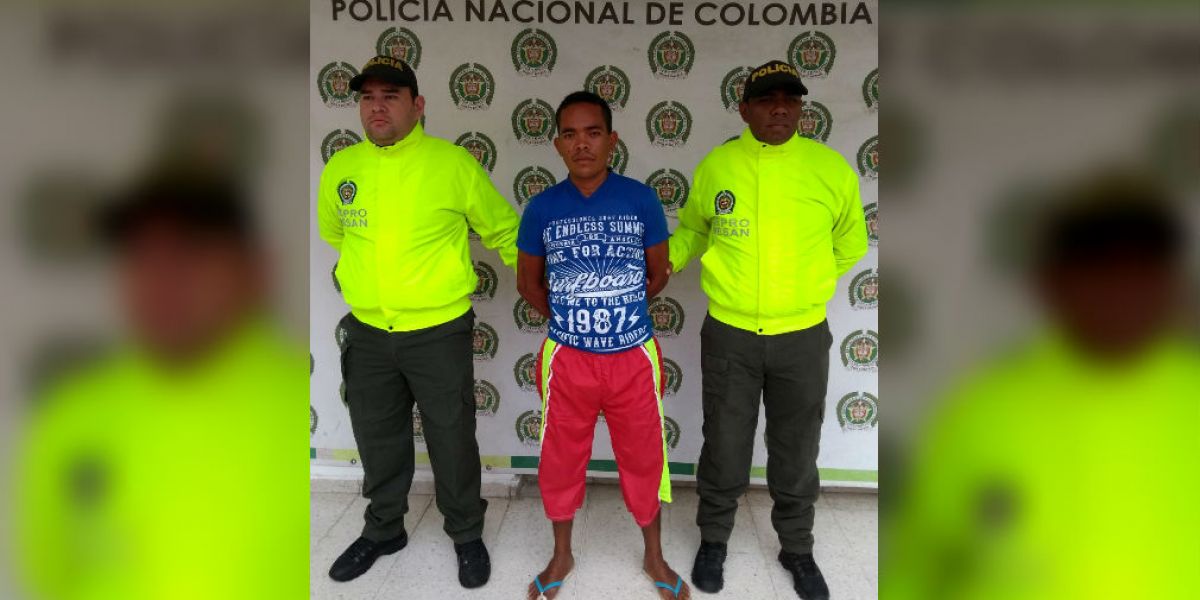 Policía Metropolitana de Santa Marta Alberto Burgos Pineda, presunto abusador sexual.