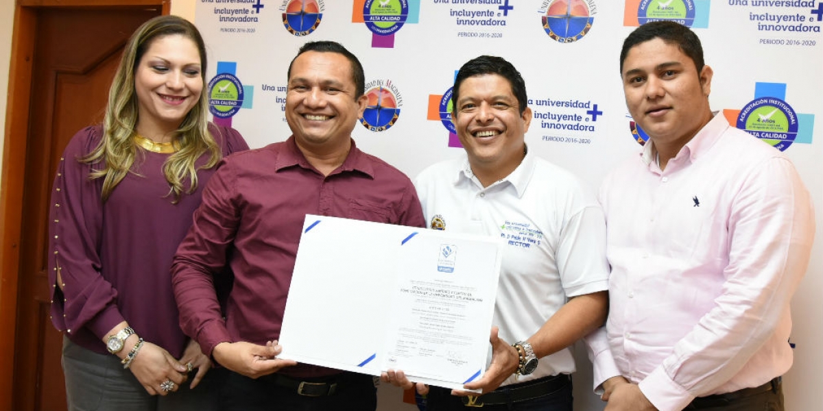 El Consultorio Jurídico y Centro de Conciliación de la Universidad del Magdalena, recibió el Certificado por parte del Instituto Colombiano de Normas Técnicas ICONTEC bajo la norma NTC 5906 (2012), el cual es aplicable a las actividades de prestación de Servicios de Conciliación.