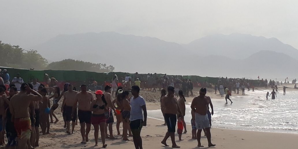 Más de 2.500 personas que han llegado al Parque Tayrona.